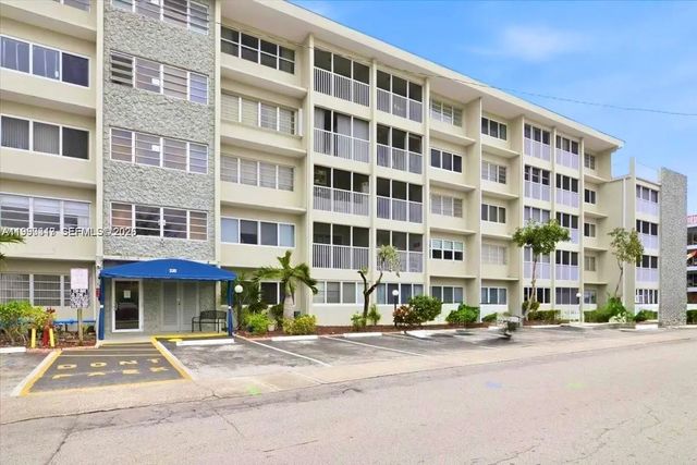 4 of 33 - 330 Se 2nd Street #101g, Hallandale Beach, FL