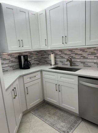 Photo of Listing #B26007510