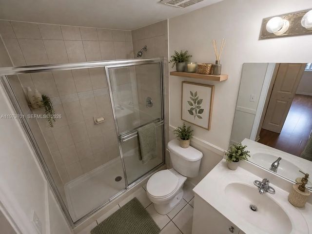 5 of 28 - 11040 Sw 196th Street #203, Cutler Bay, FL