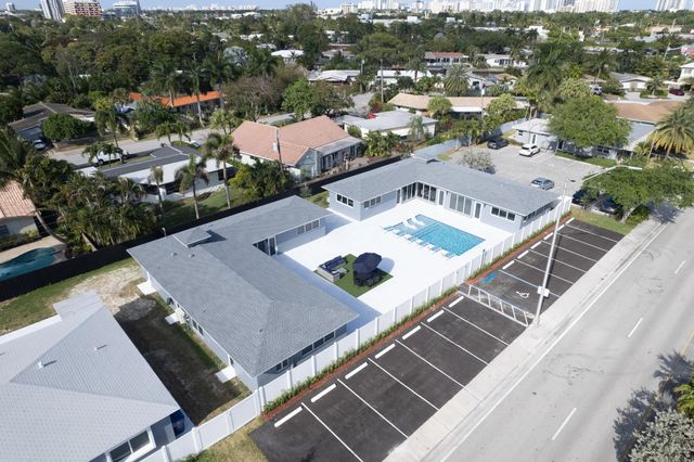 2025 Ne 26th Street #1-3, Wilton Manors
