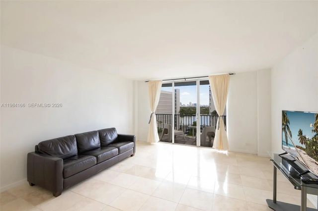 1001 91st Street #701, Bay Harbor Islands