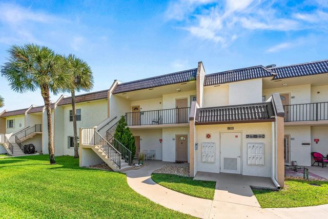 4 of 55 - 130 Lake Meryl Drive #228, West Palm Beach, FL