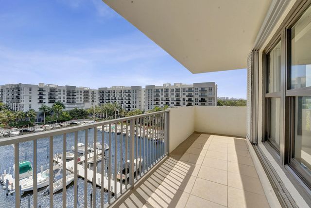 5 of 43 - 3200 Port Royale Drive N #701, Fort Lauderdale, FL