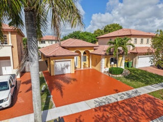 Photo of Listing #B26012818