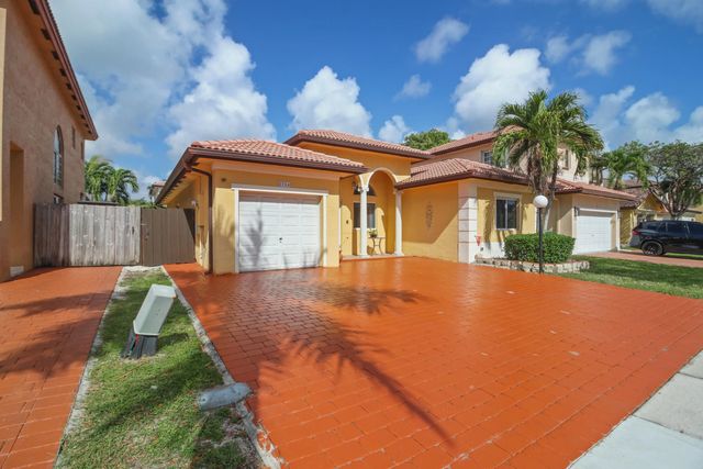 3 of 49 - 2724 Ne 42nd Avenue, Homestead, FL