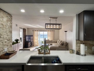 Photo of Listing #B26007683