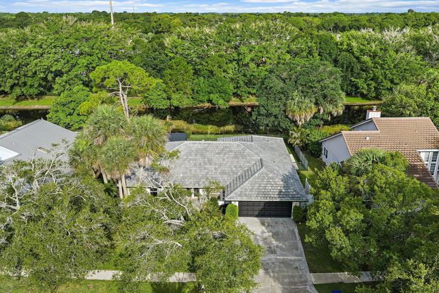 3 of 52 - 18169 Lake Bend Drive, Jupiter, FL