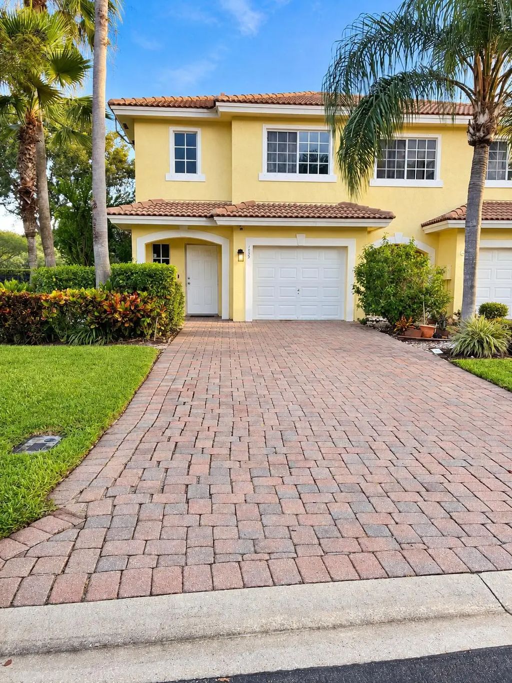 1035 Imperial Lake Road, Lake Belvedere Estates