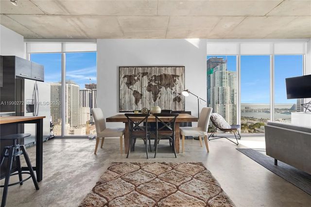 2 of 31 - 151 Se 1st Street #2802, Miami, FL