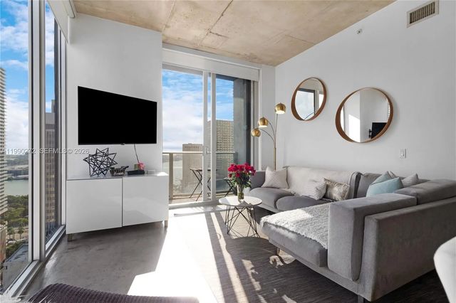 4 of 31 - 151 Se 1st Street #2802, Miami, FL