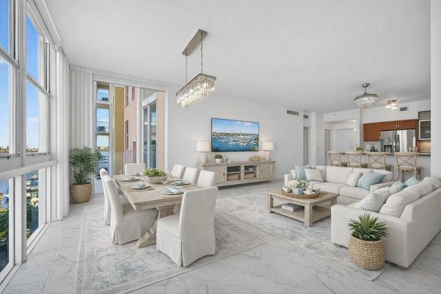 5 of 32 - 806 E Windward Way #403, Lantana, FL