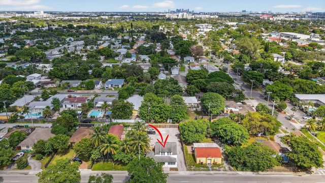 3 of 21 - 220 Sw 16th Street, Dania Beach, FL