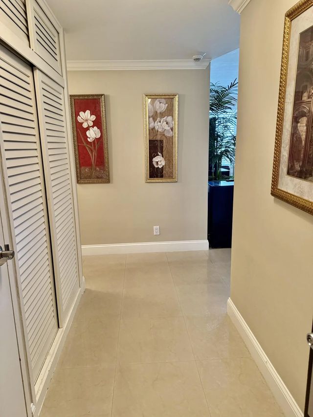 2 of 45 - 3300 Ne 36th Street #507, Fort Lauderdale, FL
