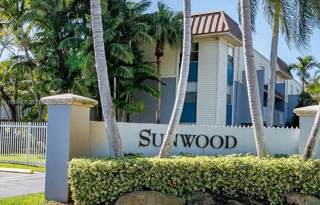 4600 Sw 67th Avenue #155, Miami