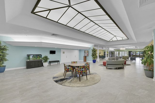 4 of 36 - 10434 Sunrise Lakes Boulevard #206, Sunrise, FL