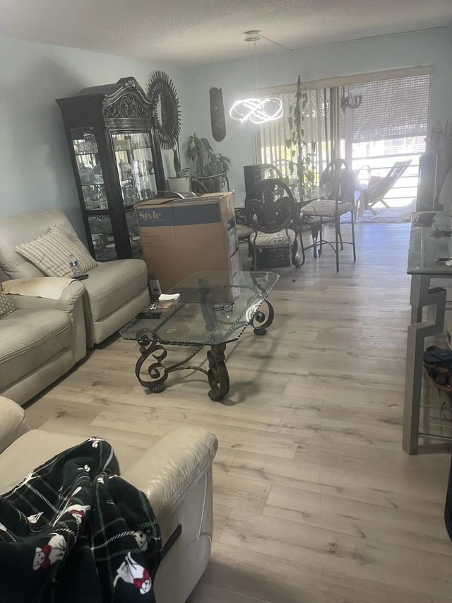 5 of 5 - 3531 Inverrary Drive #308, Lauderhill, FL