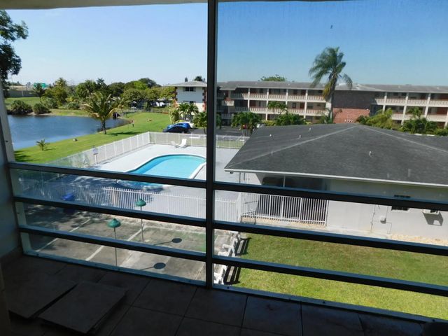 4 of 28 - 4770 Nw 10 Court Nw #306, Plantation, FL