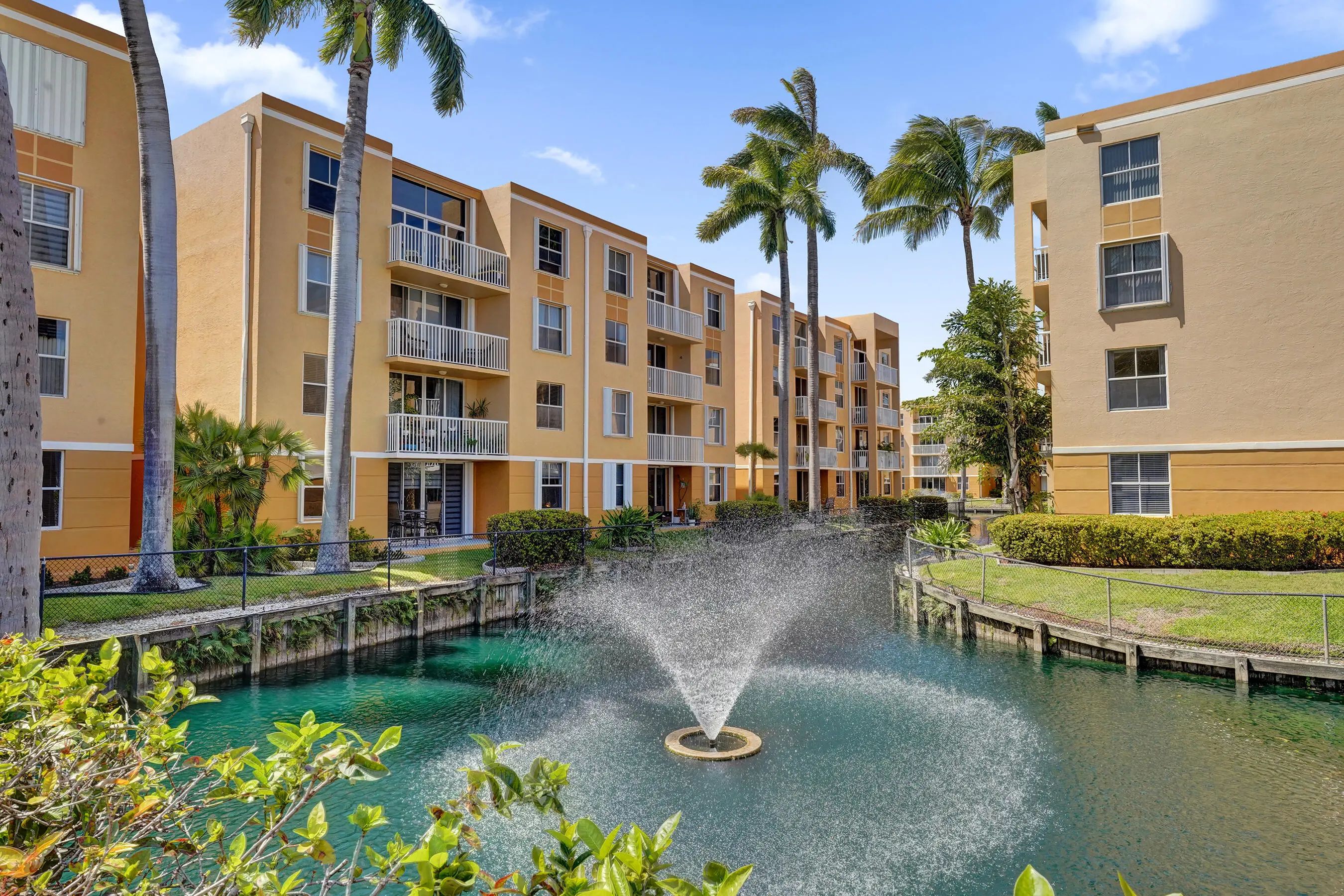 1450 Se 3rd Avenue #305, Dania Beach