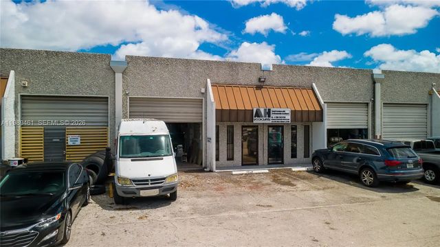 4 of 31 - 7313 Nw 56th Street #7313, Miami, FL