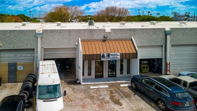 5 of 31 - 7313 Nw 56th Street #7313, Miami, FL