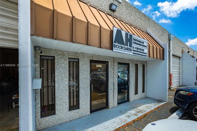 2 of 31 - 7311 Nw 56th Street #7311, Miami, FL