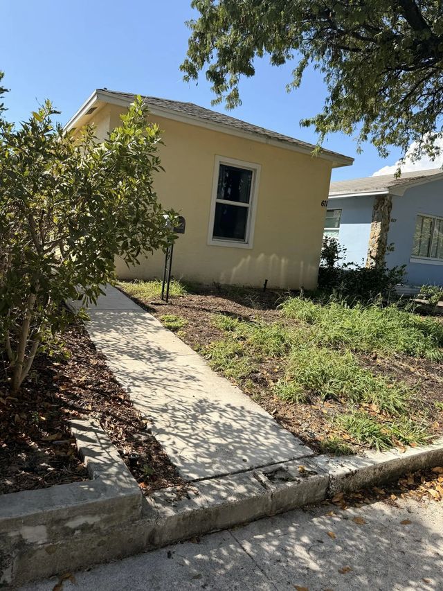 611 N F Street, Lake Worth Beach
