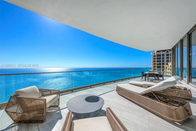 4 of 55 - 17901 Collins Avenue #4507, Sunny Isles Beach, FL