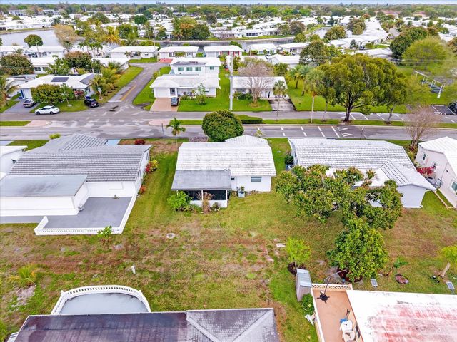 2 of 28 - 5713 Nw 84th Terrace, Tamarac, FL