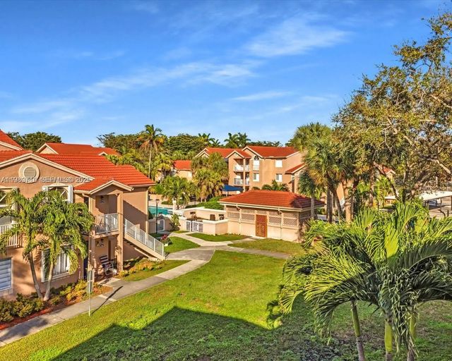 3 of 64 - 15770 Sw 106th Terrace #303, Miami, FL