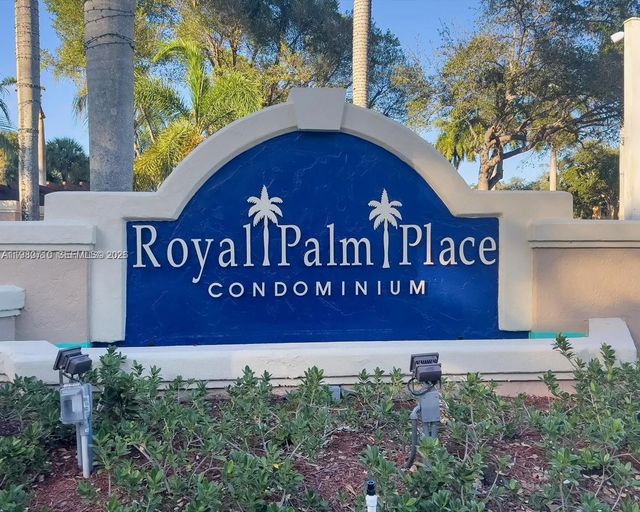 5 of 64 - 15770 Sw 106th Terrace #303, Miami, FL