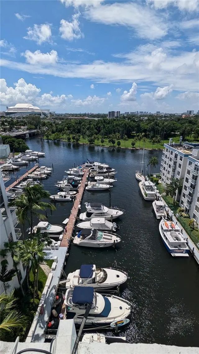 3 of 6 - 1700 N River Drive, Miami, FL