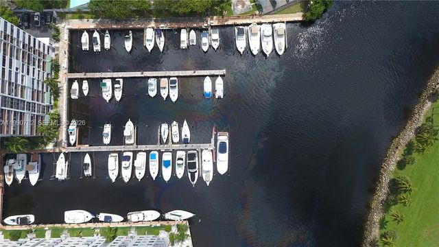 3 of 6 - 1700 N River Drive, Miami, FL
