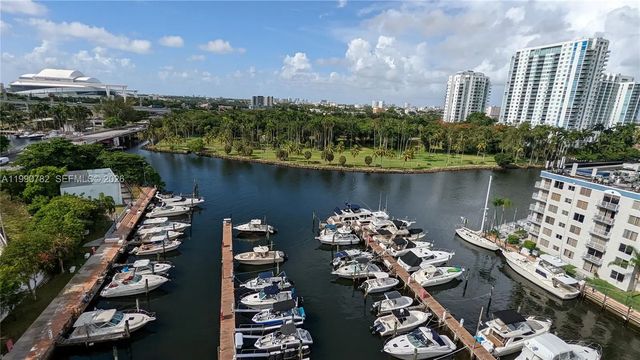 5 of 6 - 1700 N River Drive, Miami, FL