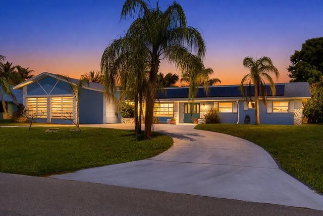 2 of 47 - 343 Se Verada Avenue, Port St. Lucie, FL