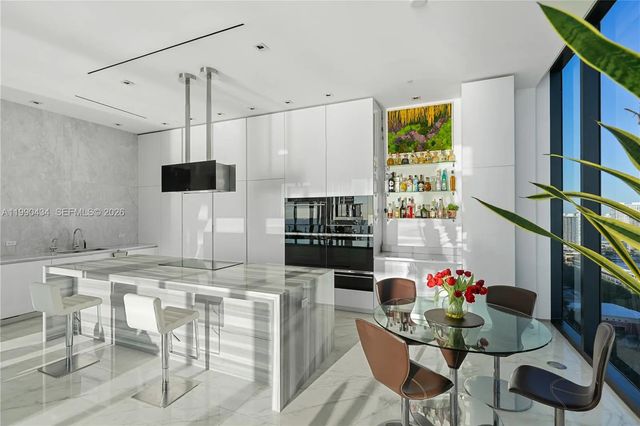 5 of 48 - 17141 Collins Avenue #1801, Sunny Isles Beach, FL