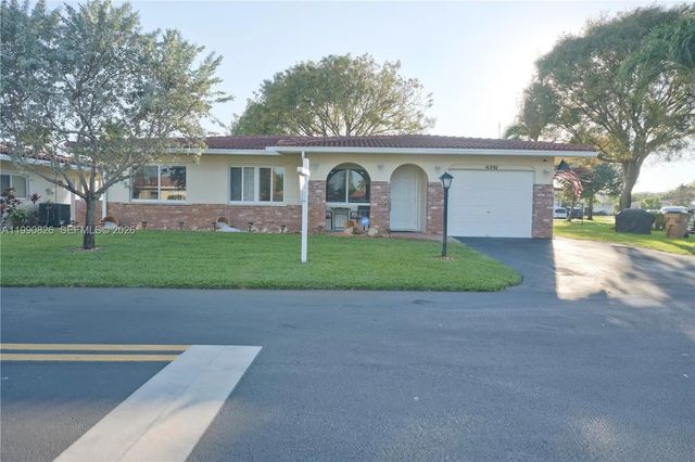 4391 Nw 12th Terrace, Deerfield Beach