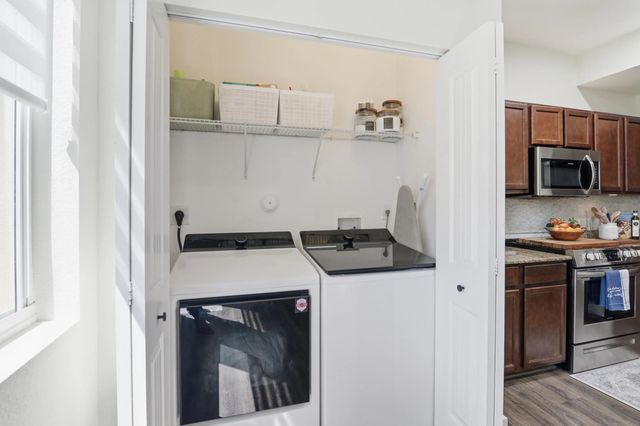 4 of 43 - 21482 Nw 14th Court #21482, Miami Gardens, FL