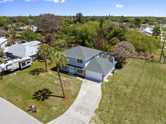 5 of 60 - 405 Ne Midvale Street, Port St. Lucie, FL