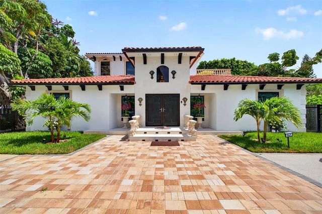4 of 118 - 941 Ne 119th Street, Biscayne Park, FL