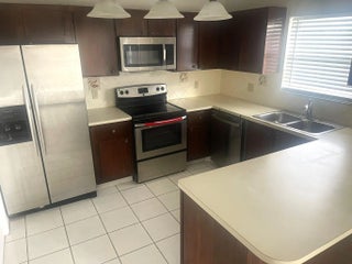 Photo of Listing #B26008008