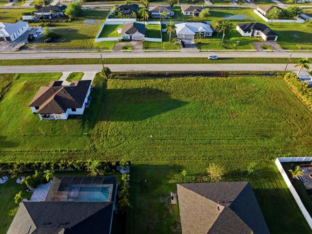 2623 Tropicana Parkway W, Cape Coral