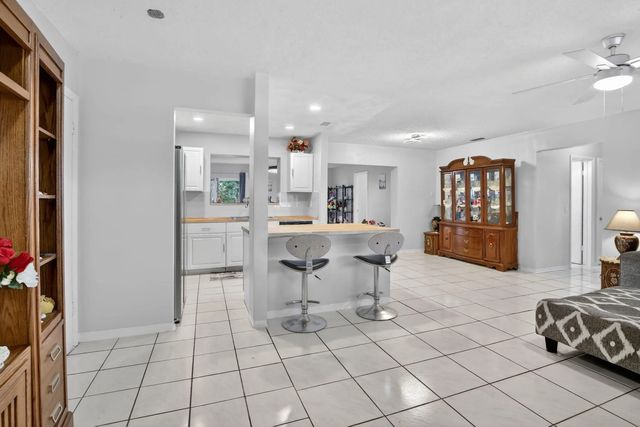 2 of 54 - 1411 Nw 89th Avenue, Pembroke Pines, FL