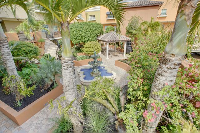 2 of 34 - 1111 E Las Olas Boulevard #410, Fort Lauderdale, FL
