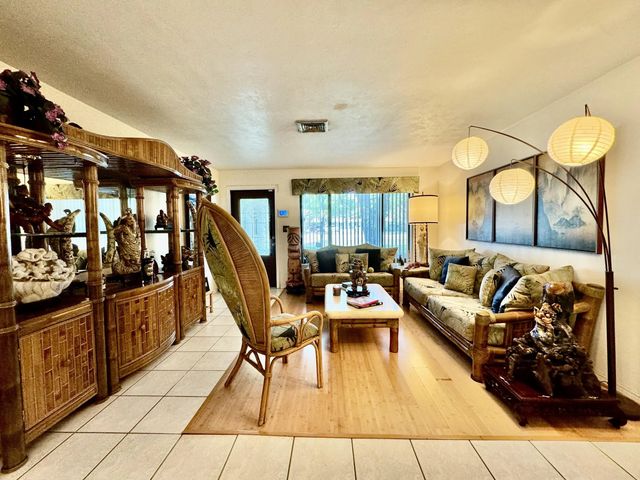 3 of 17 - 3510 Taft Street, Hollywood, FL