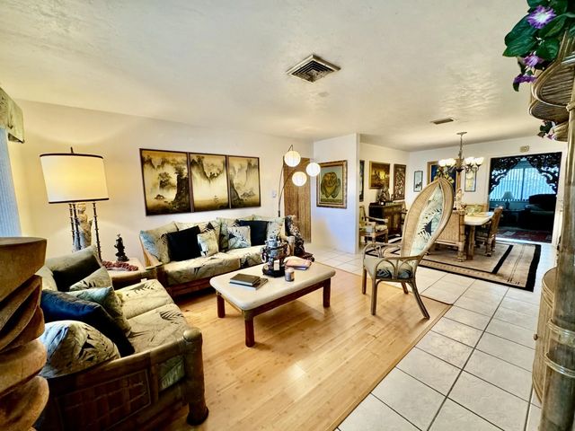 4 of 17 - 3510 Taft Street, Hollywood, FL