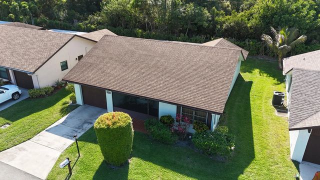 3 of 17 - 6329 Tall Cypress Circle, Greenacres, FL