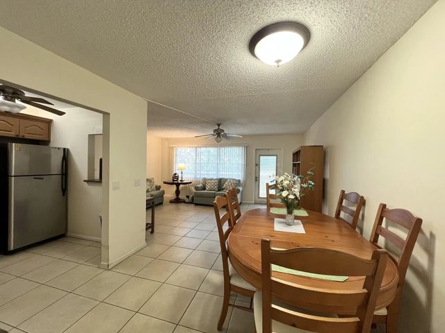 5 of 40 - 4023 Berkshire B  #4023, Deerfield Beach, FL