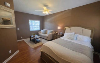 Photo of Listing #B26008175