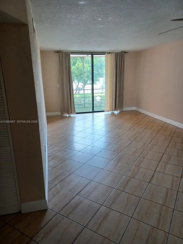 5 of 16 - 1800 Sw 81st Avenue #1203, North Lauderdale, FL