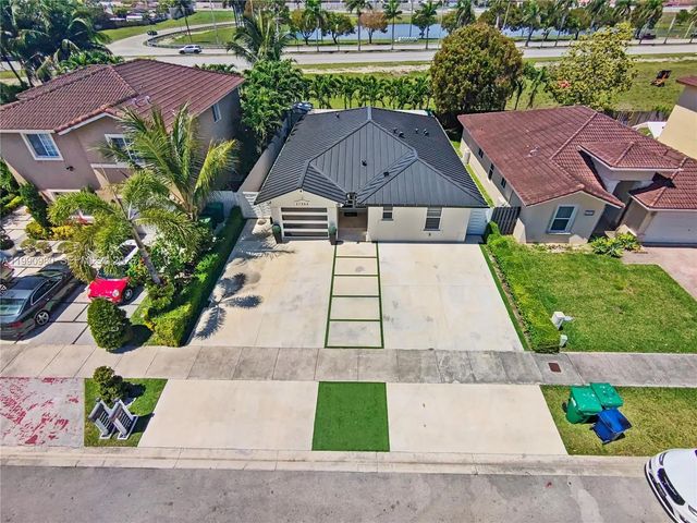 27964 Sw 136th Place, Homestead